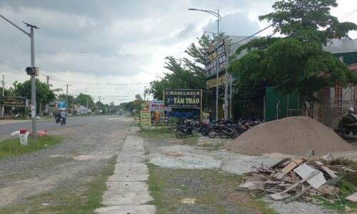 Lô Đất A12: Cơ Hội Đầu Tư Hấp Dẫn Với Diện Tích Rộng 5 x 20m và Quyền Sử Dụng Đất Thổ Cư Đầy Đủ